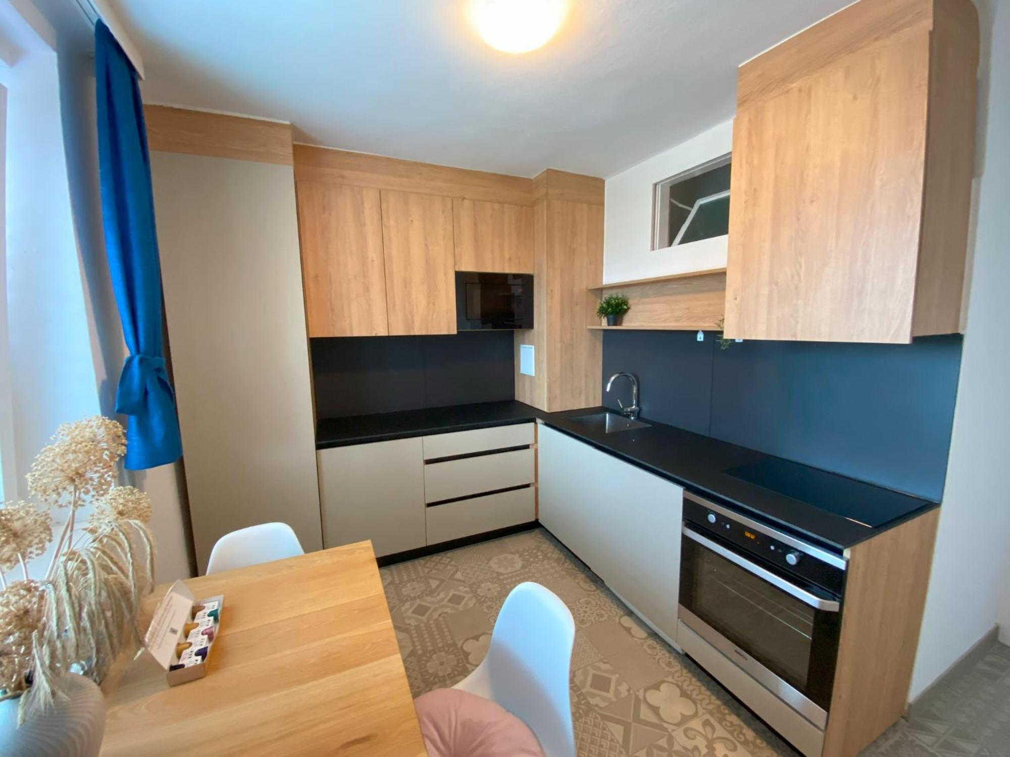 Anzotika Central Apartment, וינה מראה חיצוני תמונה